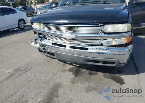 2004 Chevrolet Tahoe Ls z USA, uszkodzony, nr VIN 1GNEC13V64J316827